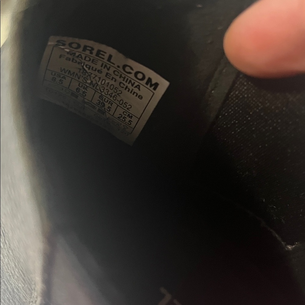 Sorel Black Textured Ankle Boots 8.5 wedge - Picture 7 of 7